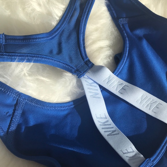 🌸2 for $30🌸 Nike sports bra - Picture 3 of 3